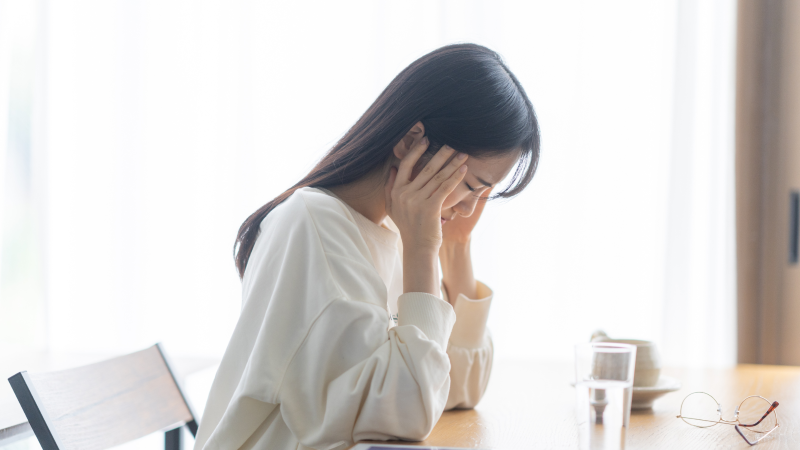 Áp lực học tập có thể là nguyên nhân khiến kinh nguyệt không đều ở tuổi 17 