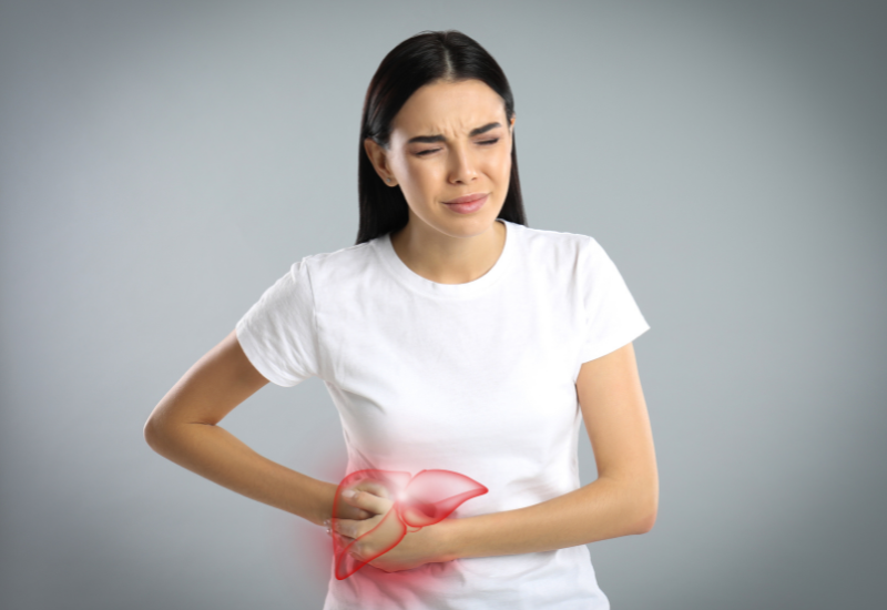 Khi kích thước u tăng lên, người bệnh có thể có cảm giác đau hoặc nặng tức ở vùng hạ sườn phải