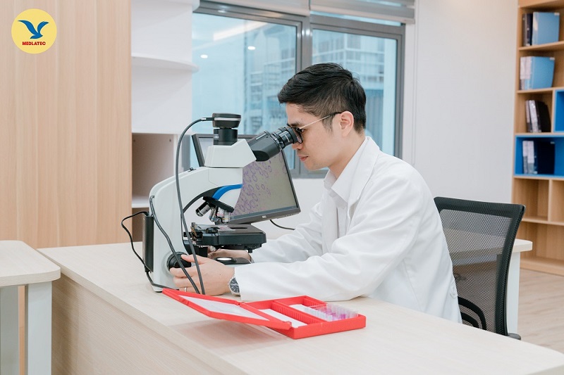 Trong thực hành lâm sàng các bệnh lý ung thư, giải phẫu bệnh được xem là tiêu chuẩn “vàng”