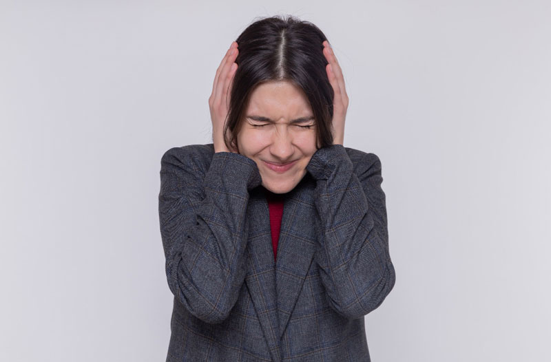 Đau đầu - một trong những triệu chứng cảnh báo u não