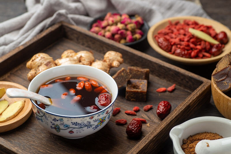 Thuốc bắc mang lại nhiều lợi ích đối với sức khỏe 