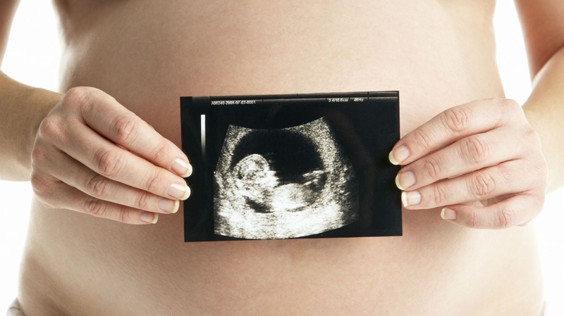 Xuất hiện tim thai là một trong các dấu hiệu cho thấy phôi thai phát triển bình thường