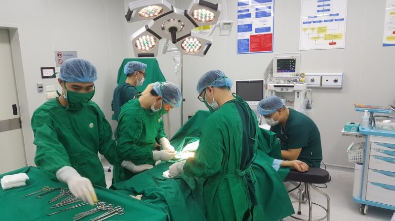 Ca tán sỏi nội soi ngược dòng thực hiện tại Bệnh viện Đa khoa MEDLATEC