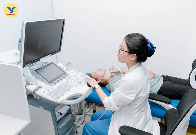 Bác sĩ sẽ đưa ra phương pháp phẫu thuật tuyến giáp sau khi có kết quả chẩn đoán của bệnh nhân