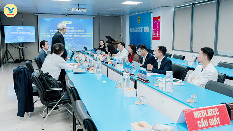 Toàn cảnh buổi làm việc của đoàn công tác Viện Truyền nhiễm Quốc gia Nhật Bản tại MEDLATEC