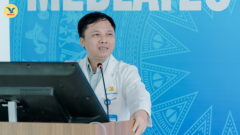 PGS.TS. Nguyễn Thái Sơn - Giám đốc hệ thống xét nghiệm MEDLATEC báo cáo kết quả hợp tác giữa 2 đơn vị