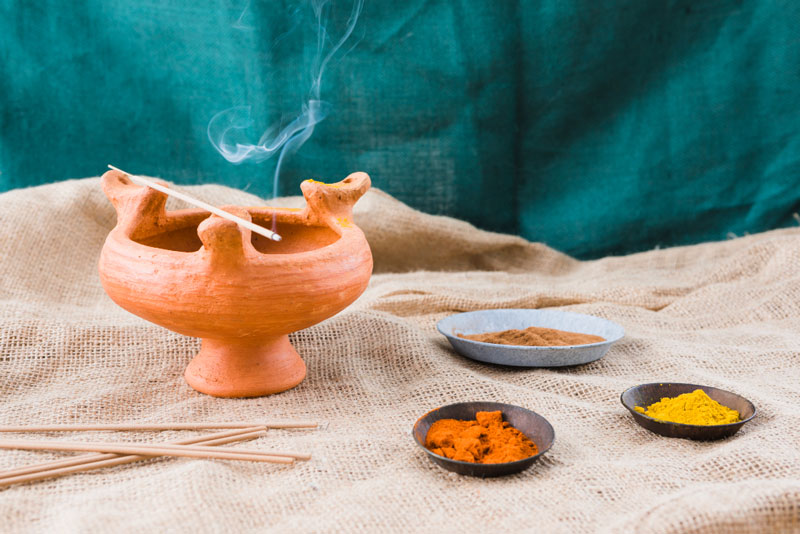 Nhang muỗi có thể chứa một số thành phần có hại cho sức khỏe