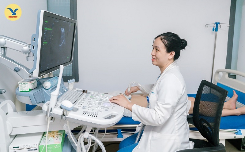 Hệ thống Y tế MEDLATEC đáp ứng đầy đủ phương tiện, kỹ thuật chẩn đoán bệnh lý đa chuyên khoa nói chung, bệnh thân nói riêng