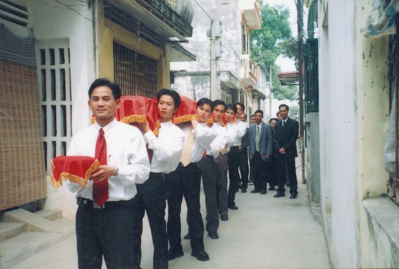 Đội hình bê tráp cực đỉnh của anh Thuyết