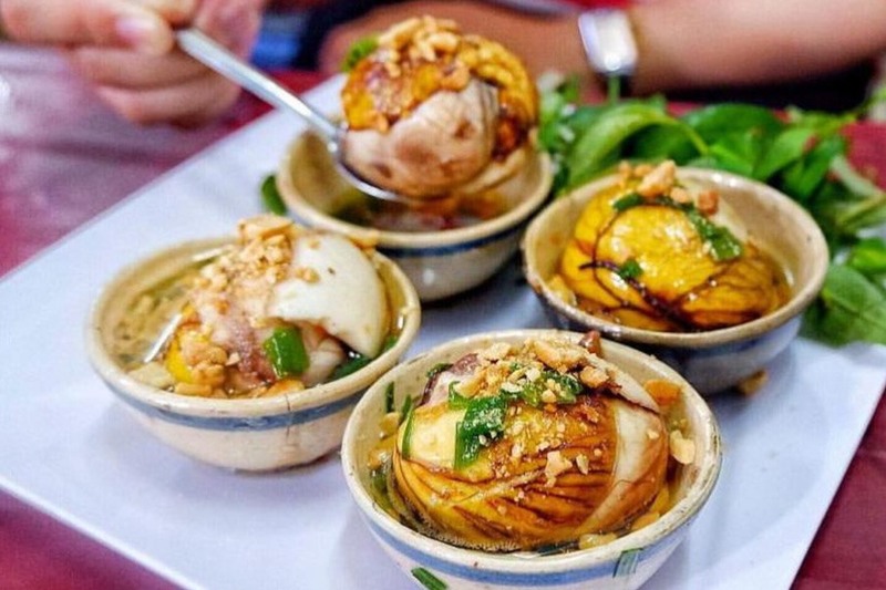 Người bị gút vẫn có thể ăn trứng vịt lộn