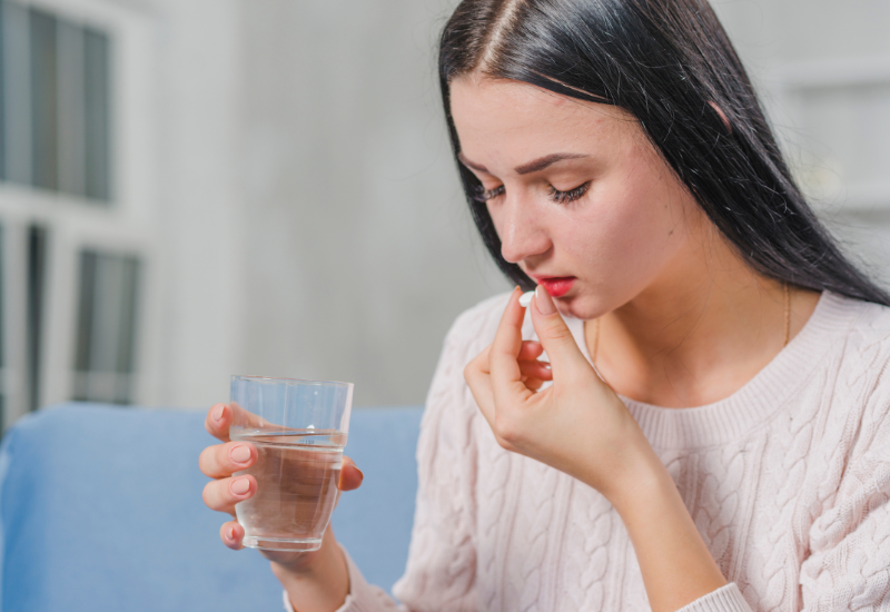 Phá thai bằng thuốc là phương pháp chấm dứt thai kỳ trong giai đoạn sớm thông qua việc sử dụng thuốc