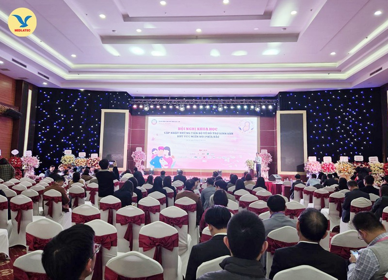 Quang cảnh “Hội nghị Khoa học cập nhật những tiến bộ về hỗ trợ sinh sản khu vực miền núi phía Bắc”