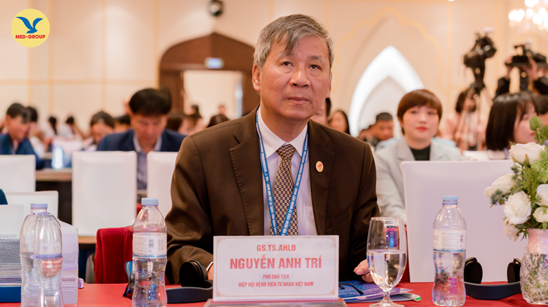 GS.AHLĐ Nguyễn Anh Trí - Thành viên Hội đồng tư vấn chính sách của Thủ tướng Chính Phủ, Phó Chủ tịch Hiệp hội Bệnh viện tư nhân Việt Nam; Chủ tịch Hội đồng cố vấn MEDLATEC Group 