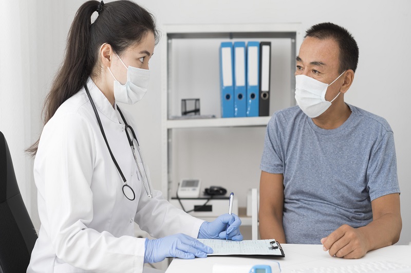 Phần lớn các trường hợp tái cực sớm được phát hiện tình cờ khi khám sức khỏe định kỳ.