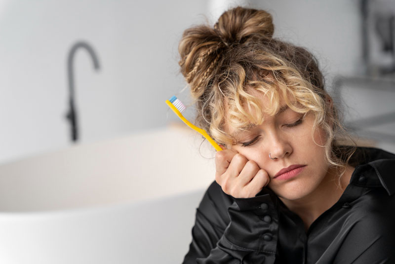 Thói quen vệ sinh răng miệng kém dễ làm tăng nguy cơ xuất hiện u nhú trong lưỡi