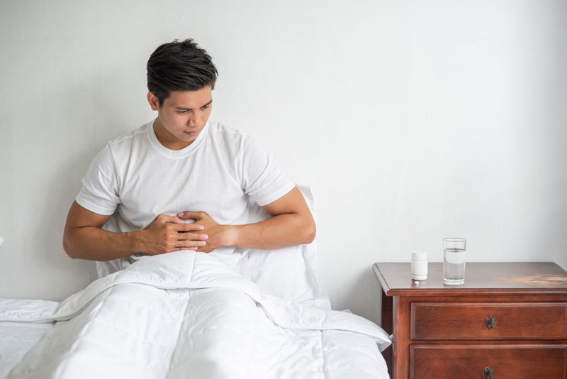 Nếu túi nang tăng kích thước, chèn ép cơ quan lân cận, chúng dễ gây đau tại vùng bụng 