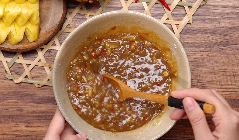 Bầu ăn mắm nêm được không - câu trả lời còn phụ thuộc vào từng giai đoạn trong thai kỳ