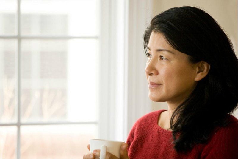 Độ tuổi tiền mãn kinh thường bắt đầu từ khoảng 40 - 45 tuổi