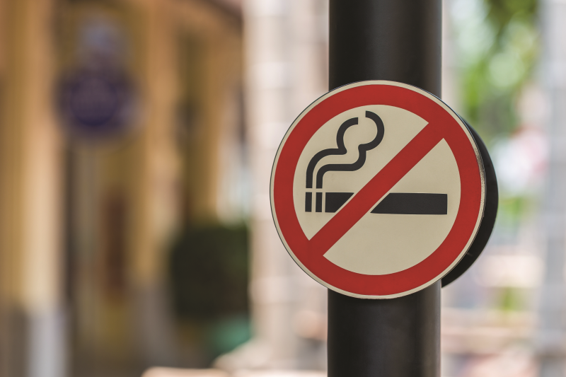 Mối liên quan giữa việc hút thuốc lá và sức khỏe của phổi? Làm thế nào để từ bỏ thói quen hút thuốc lá để cải thiện sức khỏe phổi?
