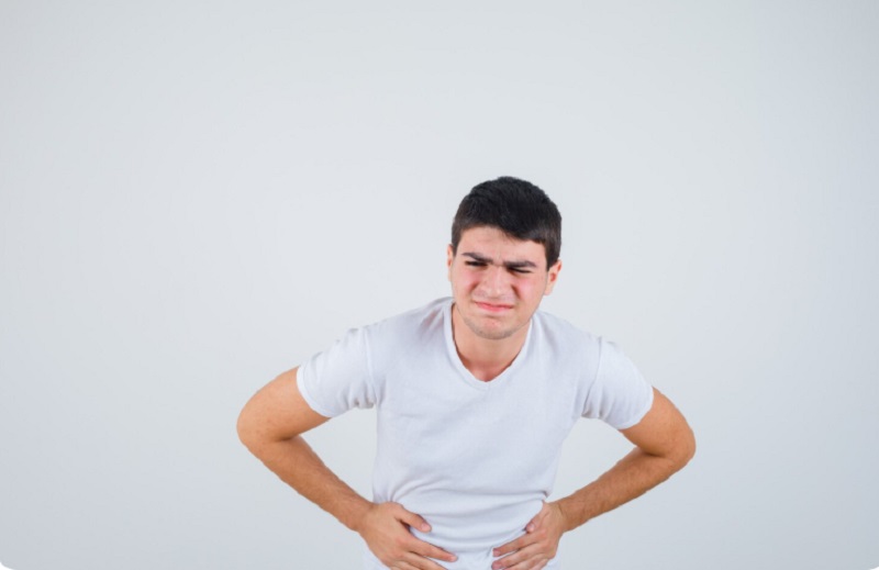 Bệnh nhân ung thư đại tràng di căn gan thường xuyên có những cơn đau dữ dội vùng hạ sườn phải