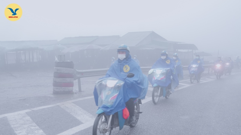 Bất kể đia hình, thời tiết hay khí hậu, chú áo xanh MEDLATEC vẫn mang trong mình nhiệt huyết căng tràn với công việc