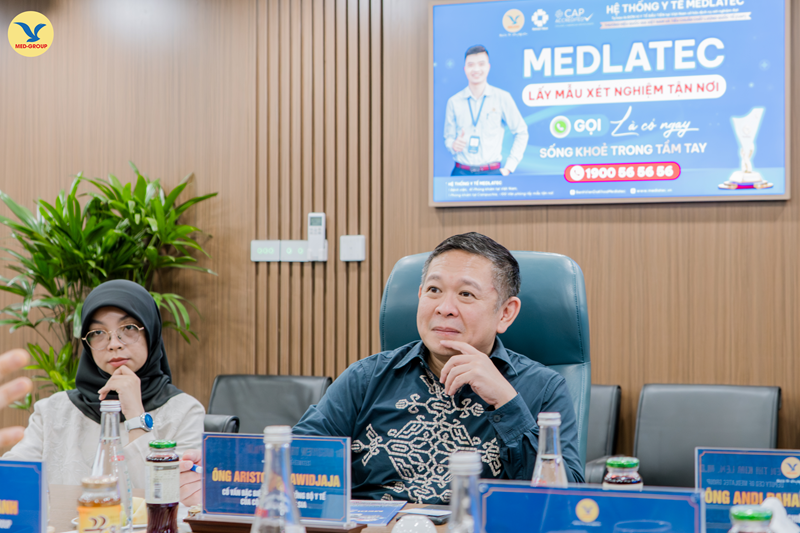 Ông Aristo Setiawidjaja - Cố vấn đặc biệt cho Bộ trưởng Bộ Y tế Indonesia, Giám đốc điều hành của Hermina Hospitals