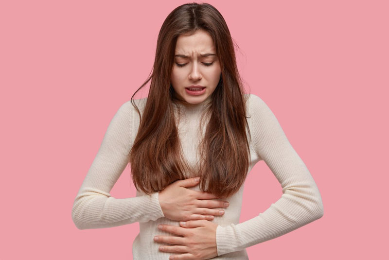 Ăn quả cẩm thị xanh có thể bị rối loạn tiêu hóa, buồn nôn do chứa nhiều tanin