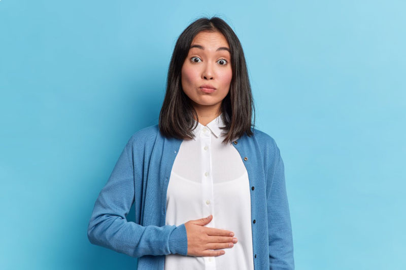 Người mắc các bệnh liên quan đến dạ dày hay ruột kích thích không nên ăn quả cẩm thị