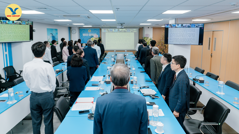 Những thước phim đầy xúc động về bức thư của Chủ tịch Hồ Chí Minh gửi cán bộ ngành Y được phát tại buổi lễ