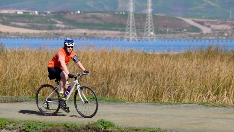 Đạp xe là bộ môn giúp đốt cháy năng lượng hiệu quả 