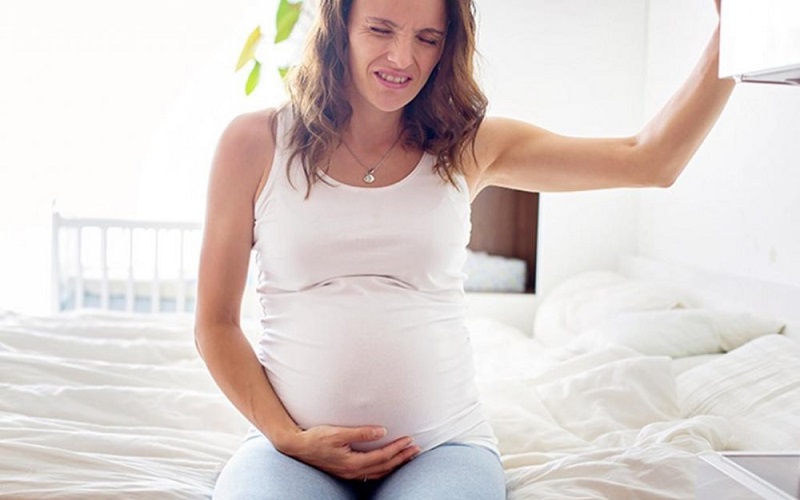 Sự phát triển hệ vận động của thai nhi là một trong các nguyên nhân khiến thai nhi đạp vào bàng quang