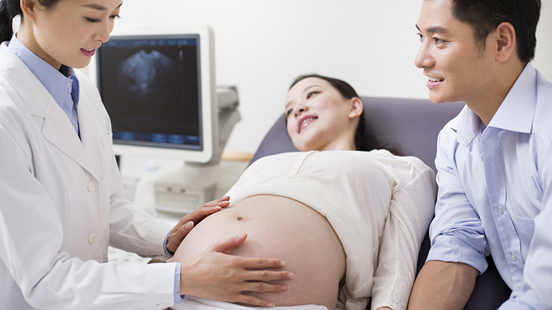 Mẹ bầu cần nắm rõ những lưu ý quan trọng trong quá trình theo dõi thai máy