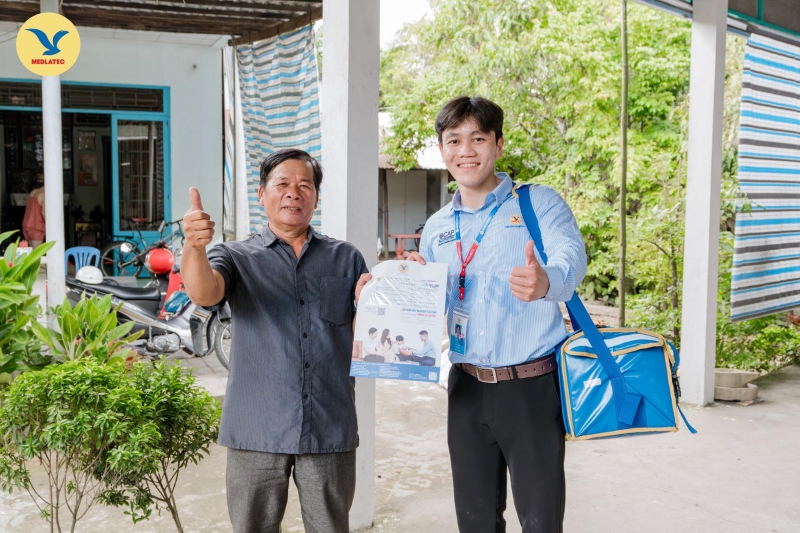 Dịch vụ xét nghiệm máu tại nhà được MEDLATEC niêm yết công khai 