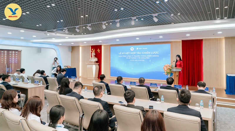 Quang cảnh buổi lễ ký kết hợp tác chiến lược giữa hai đơn vị VNPT-Media và MEDLATEC