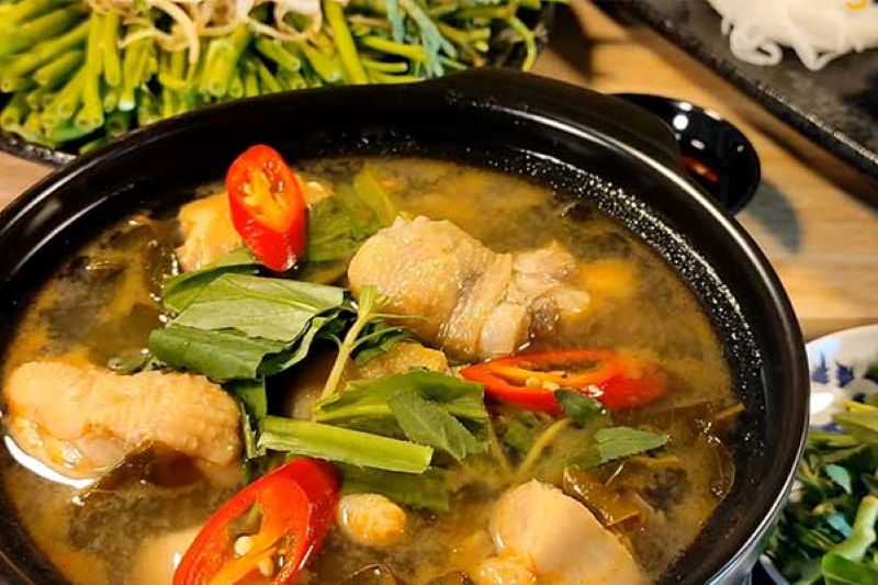 Rau răng cưa nấu canh giúp hỗ trợ tiêu hóa tốt