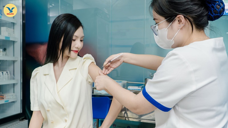 Tiêm chủng đầy đủ có thể giảm đáng kể tỷ lệ mắc và biến chứng nặng của nhiều bệnh truyền nhiễm