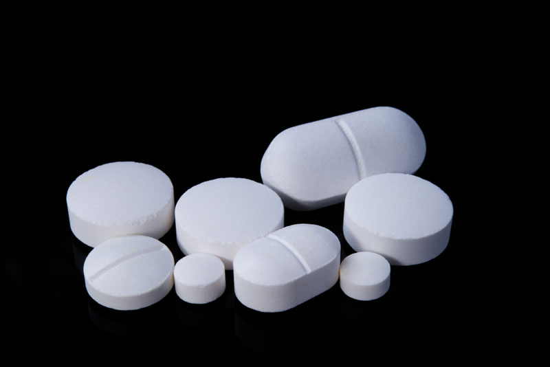 Viên thuốc to dễ gây khó nuốt đối với một số người