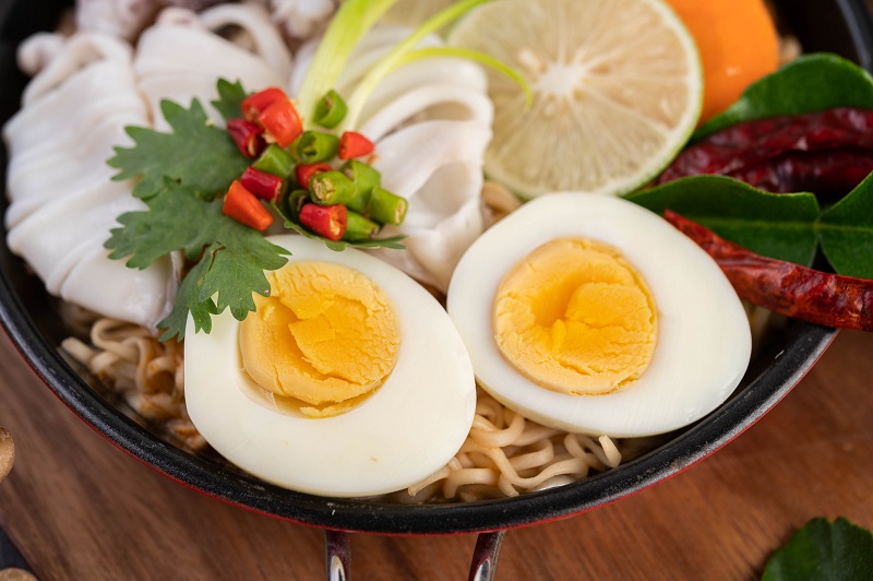 Trứng gà luộc vừa tiện lợi vừa giàu dinh dưỡng