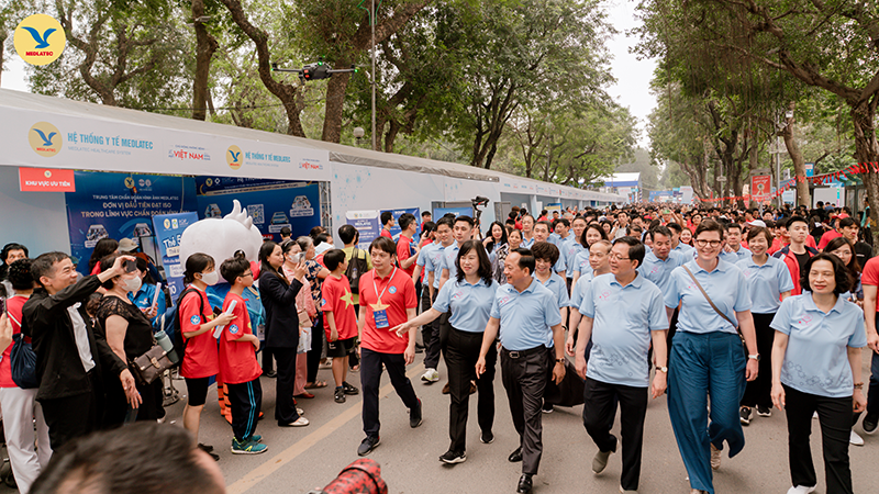 Các đồng chí lãnh đạo Đảng, Nhà nước tham dự Ngày hội vì Việt Nam khỏe mạnh