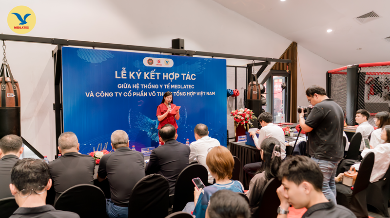 Toàn cảnh lễ ký kết hợp tác giữa MEDLATEC và Công ty Cổ phần Võ thuật Tổng hợp Việt Nam