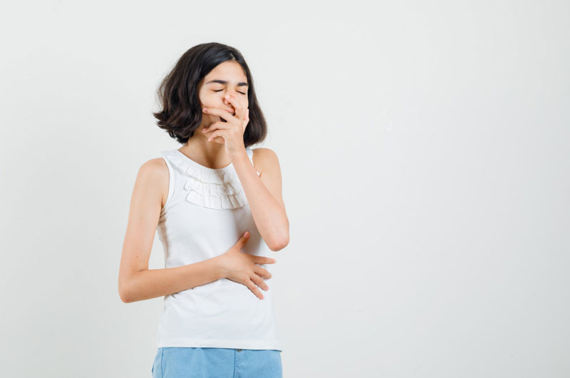 Ợ nóng là triệu chứng thường xuất hiện ở người bị trào ngược dạ dày
