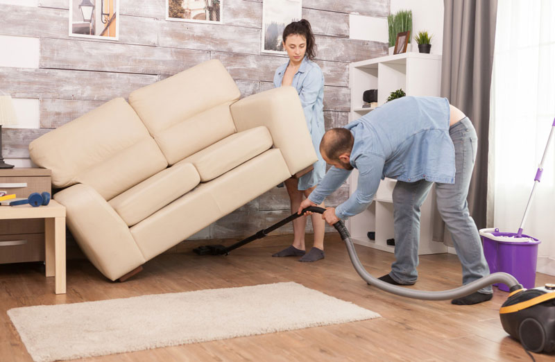 Dọn dẹp nhà cửa mỗi ngày giúp loại bỏ nhiều loại côn trùng gây hại 