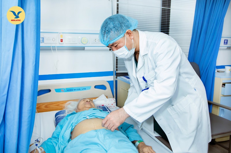 BSCKII là lực lượng tham gia vào phần lớn công tác thăm khám, điều trị và tư vấn chăm sóc