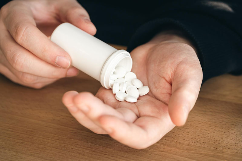 Sử dụng Aspirin liều thấp giúp ngăn ngừa sự hình thành của huyết khối