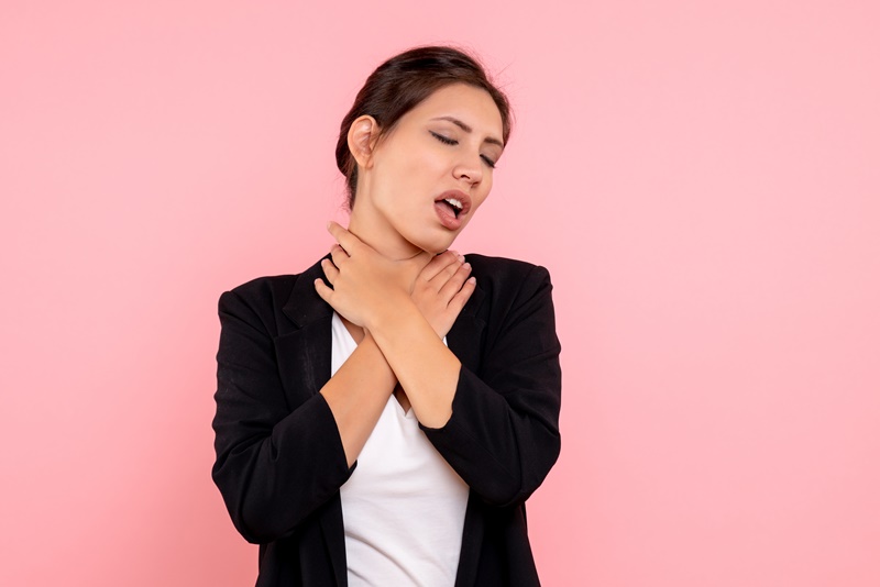 Người bệnh không nên chủ quan khi bị khàn giọng trong một thời gian dài