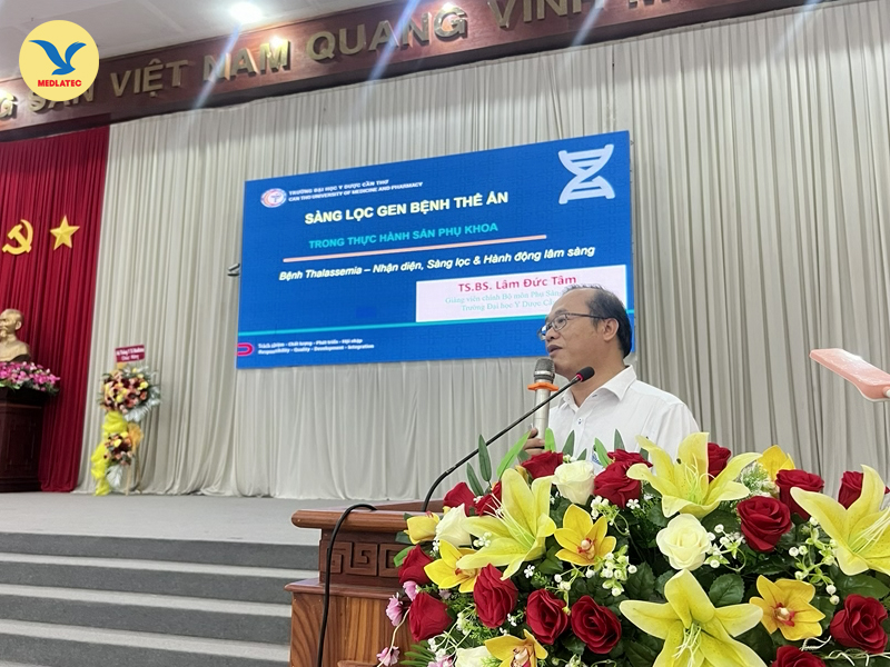 TS.BS Lâm Đức Tâm trình bày bài báo cáo chuyên môn tại hội nghị