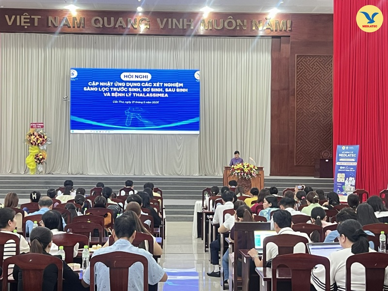 Quang cảnh hội nghị tại hội trường UBND phường Đại Thành, TP Cần Thơ