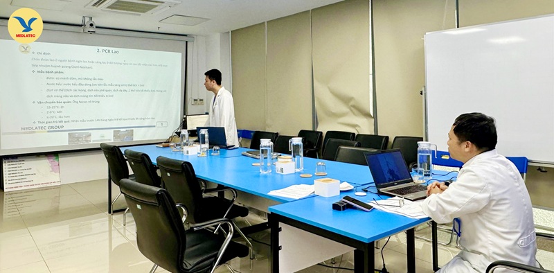Báo cáo của ThS.BS Nguyễn Huy Vinh giới thiệu tổng quan về các xét nghiệm lao đang thực hiện tại MEDLATEC