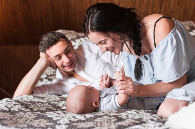 Cha mẹ cần đảm bảo không gian sống cho trẻ luôn thoáng mát 