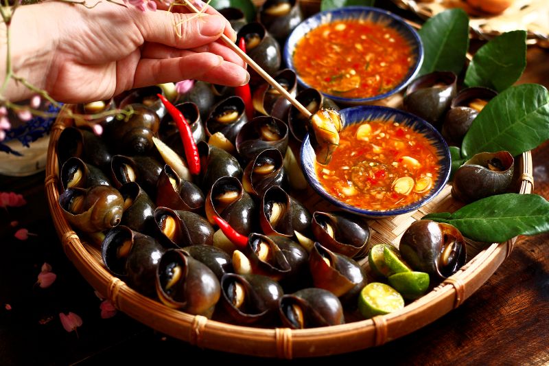 Nhiều người gặp phải tình trạng ăn ốc bị chướng bụng
